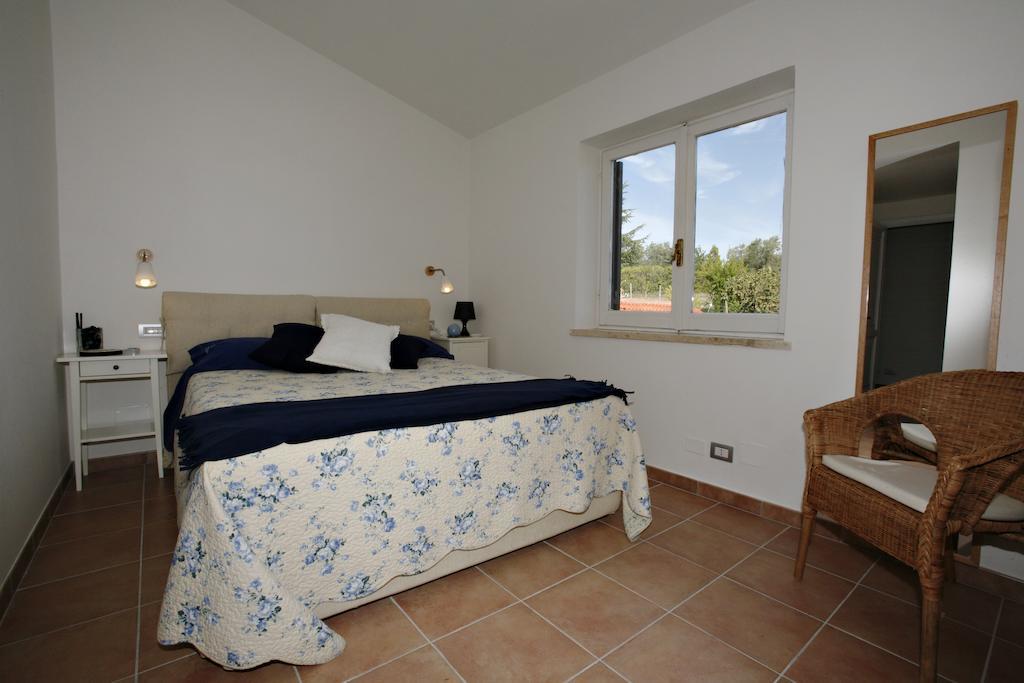 B&B Acque Lucenti Sacrofano Habitación foto